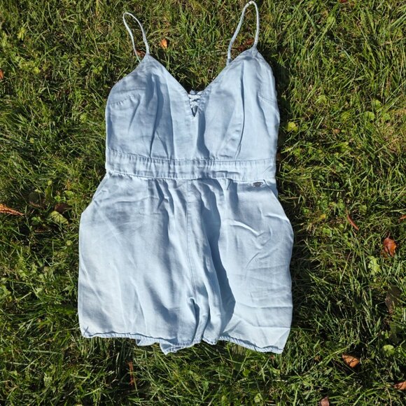 Guess Romper - Picture 1 of 2